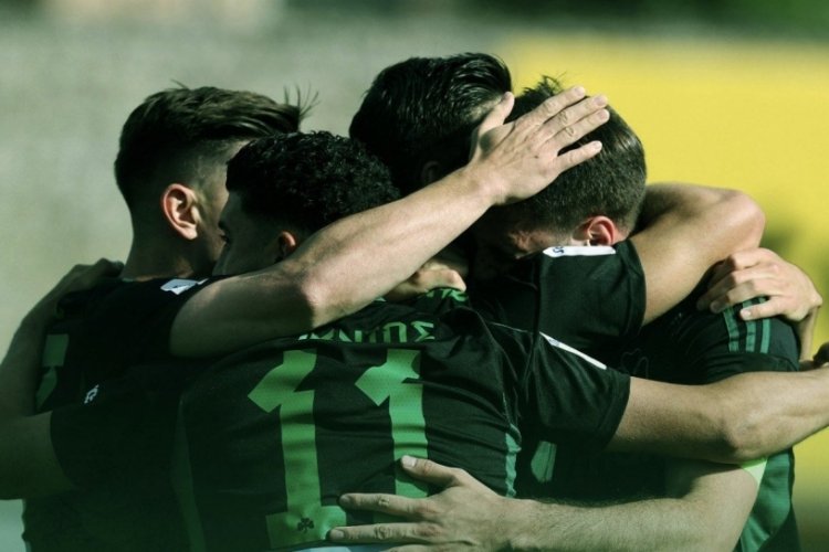 Panathinaikos, Lamia'ya fark attı