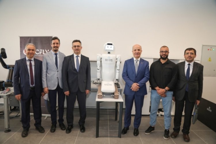 YÖK Başkanı Özvar'dan BTÜ Robot Merkezi'ne ziyaret