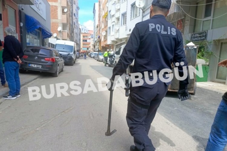 Bursa'da iki grup arasında çıkan kavgada 1'i ağır 8 kişi yaralandı