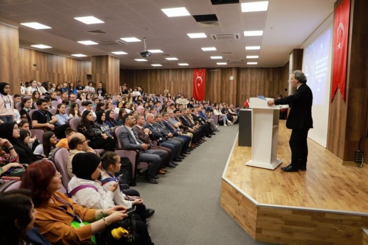 Ortaokul &ouml;ğrencileri Bursa'da projelerini sergiledi