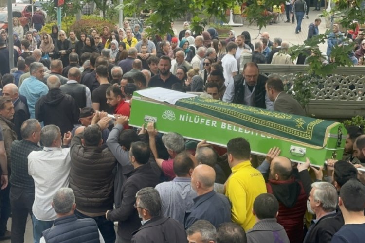 Bursa'da gen&ccedil; antren&ouml;r g&ouml;zyaşları i&ccedil;inde toprağa verildi