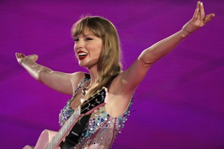 Taylor Swift'in yeni albümü rekor kırdı