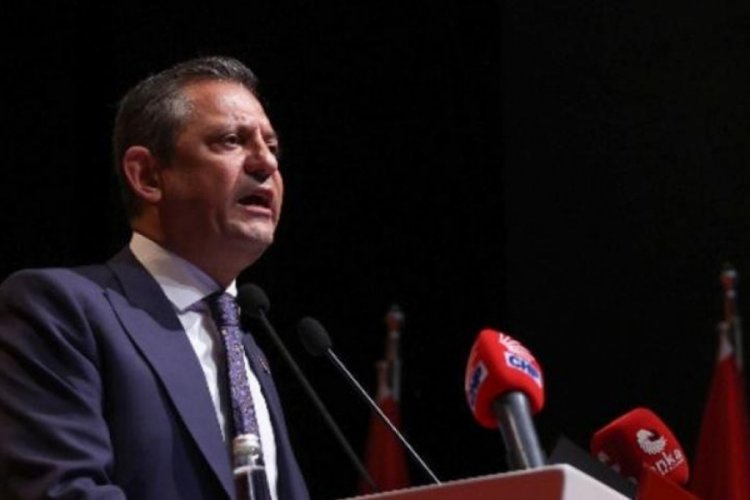 CHP lideri Özel'den Prof. Dr. Ergüder'in üniversiteye alınmamasına tepki