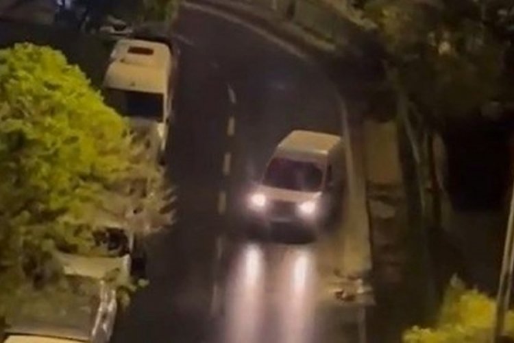 İstanbul'da kaygan zeminde drift atan hafif ticari araç sürücüsüne ceza