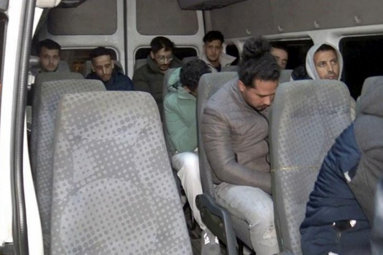 Kaçak göçmen operasyonunda 10 kişi yakalandı