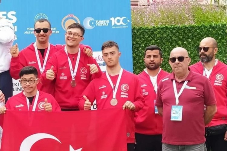 Down sendromlu sporculardan Türkiye rekoru!