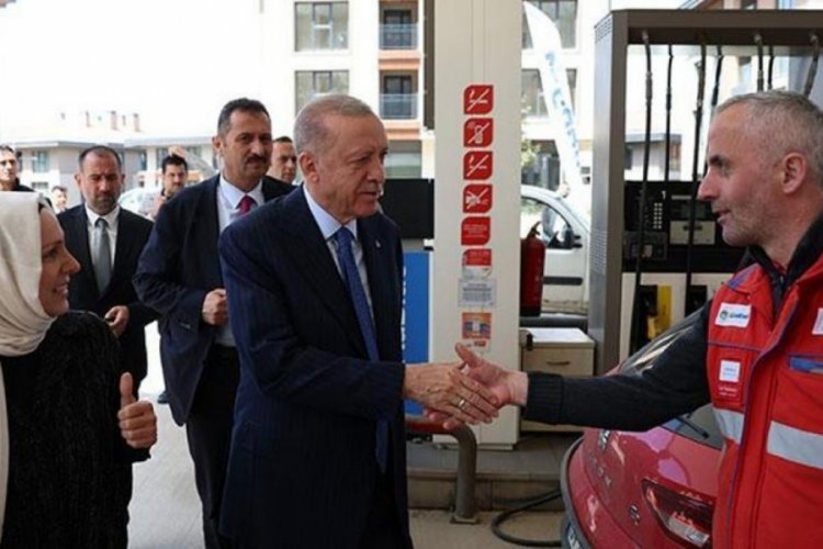Erdoğan'dan akaryakıt istasyonu ziyareti!
