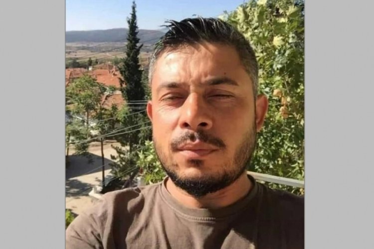 Trafikteki tartışma cinayetle bitti! Eşi ve kızının g&ouml;z&uuml; &ouml;n&uuml;nde &ouml;ld&uuml;r&uuml;ld&uuml;