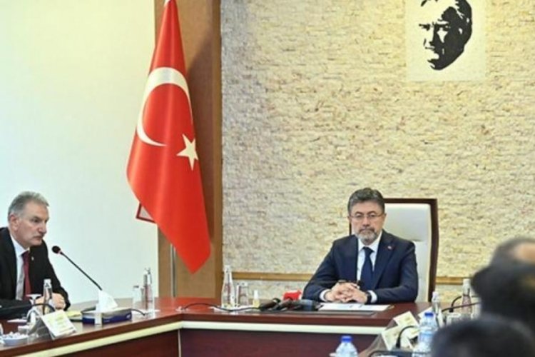 Bakan Yumaklı'dan yeni hasat sezonuyla ilgili &ouml;nemli a&ccedil;ıklama