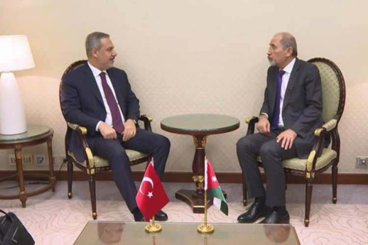 Bakan Fidan'dan diplomasi trafiği!