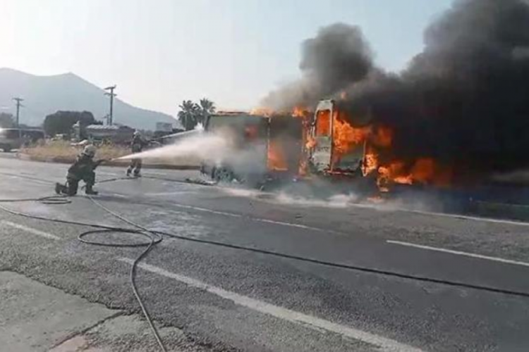 Muğla'da kaza sonrası yangın! 4'&uuml; ağır 14 yaralı