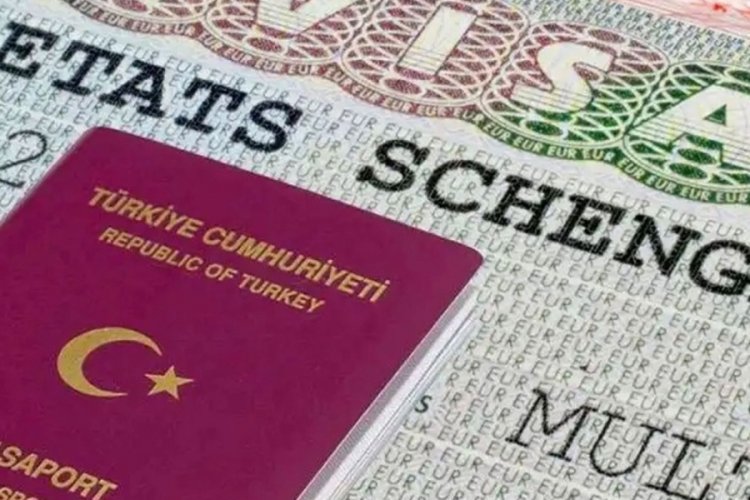 Schengen vizesi almak isteyenlere kötü haber! 3 ülke başvuruları durdurdu