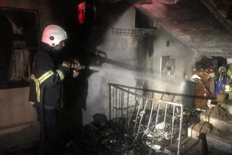 Hatay'da &ccedil;ıkan ev yangını s&ouml;nd&uuml;r&uuml;ld&uuml;