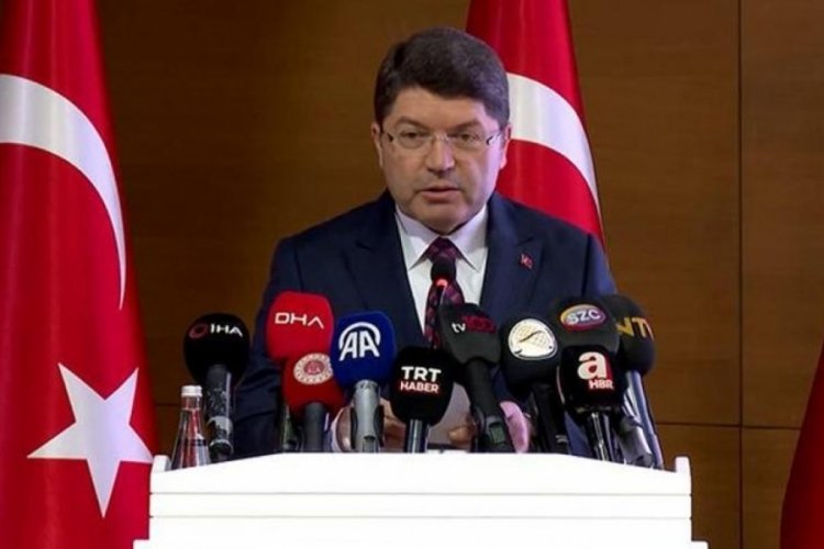 Bakan Tun&ccedil;'tan yeni anayasa a&ccedil;ıklaması