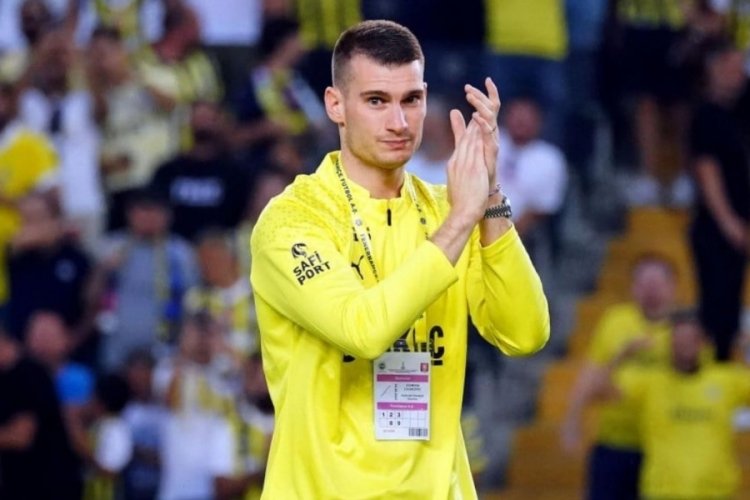 Fenerbahçe'de sürpriz ayrılık yaşanabilir: Livakovic'e talip var