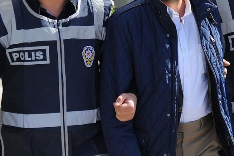 Bursa'da uyuşturucu ticareti yaptığı tespit edilen 5 kişi tutuklandı