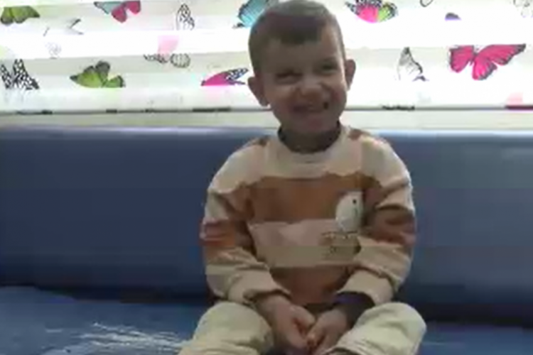 Bursa'da karaciğer operasyonuyla hayatına kavuşan Tamer'e s&uuml;rpriz doğum g&uuml;n&uuml;