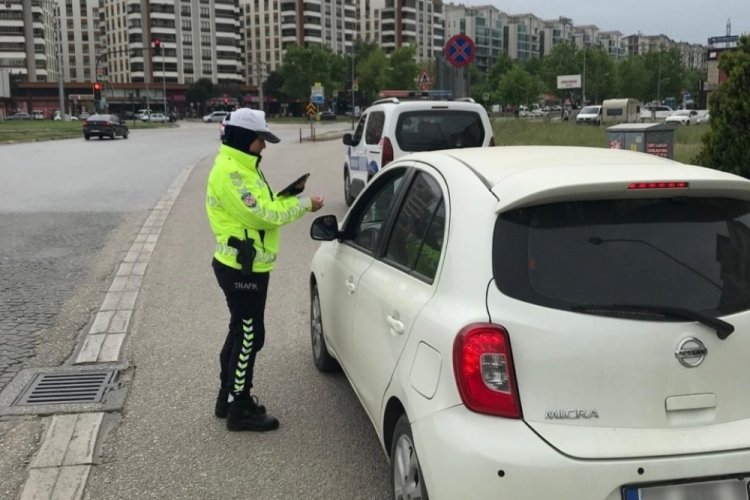 Bursa'da kurallara uymayan 8 bin 61 sürücüye ceza