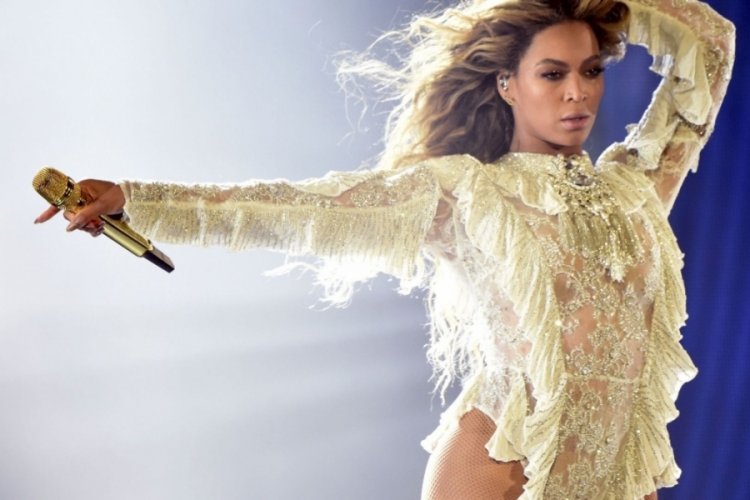 Beyonce'nin kızı Hollywood'a adım atıyor