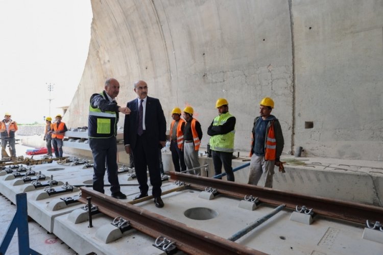 Bursa Valisi Demirtaş Bursa Y&uuml;ksek Hızlı Tren Hattı İğdir K&ouml;y&uuml; G&uuml;rsu İstasyon B&ouml;lgesinde!