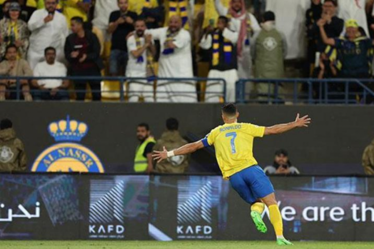 Al Nassr, Suudi Arabistan Kral Kupası'nda finale y&uuml;kseldi!