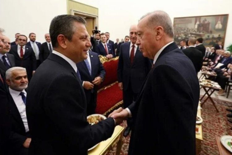 G&ouml;zler o g&ouml;r&uuml;şmede: Cumhurbaşkanı Erdoğan, &Ouml;zg&uuml;r &Ouml;zel ile g&ouml;r&uuml;şecek