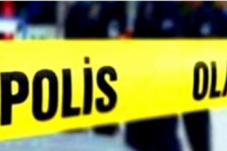 Kırklareli'nde bariyere &ccedil;arpan otomobilin s&uuml;r&uuml;c&uuml;s&uuml; &ouml;ld&uuml;