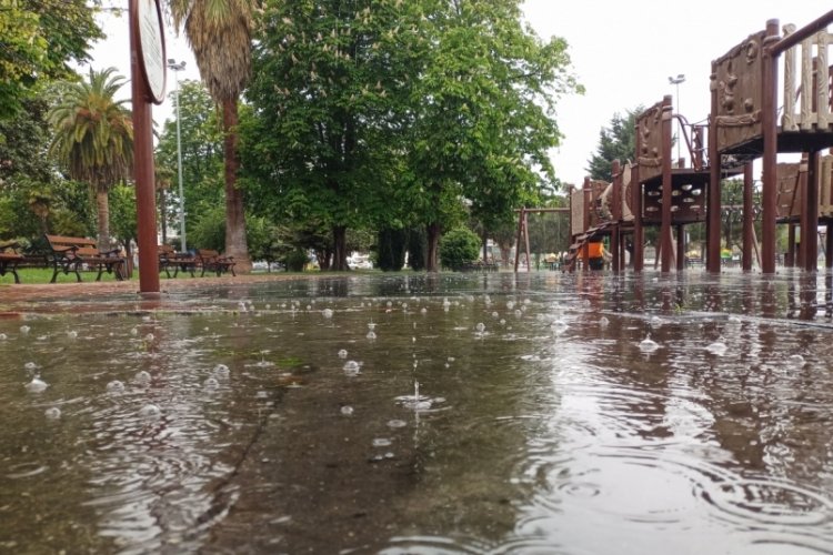 Samsun'da yağmur etkili