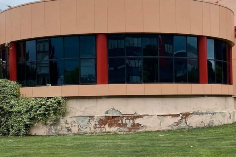BTSO hizmet binası sağlam mı?