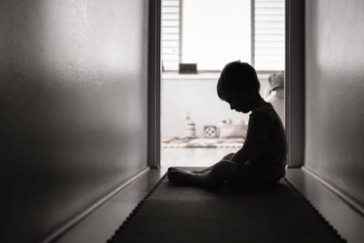 &Ouml;ğretmenden &uuml;&ccedil; &ccedil;ocuğa cinsel istismar: Tutuklandı!