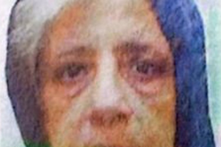 Pakistanlı kadının, evde boynu ve 3 parmağı kesilmiş cesedi bulundu