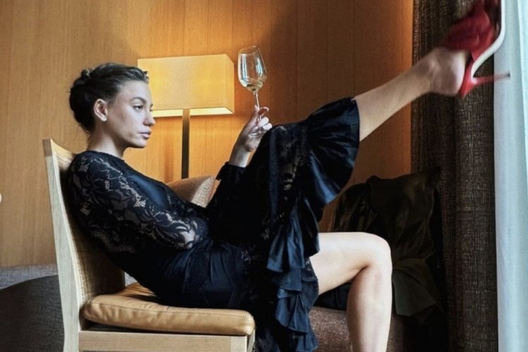 Serenay Sarıkaya paylaştı: Paris'te 48 saat