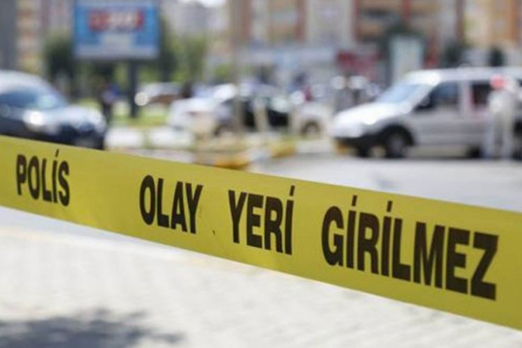 Silivri'de evlat vahşeti: Babasını boğazından bı&ccedil;aklayarak &ouml;ld&uuml;rd&uuml;