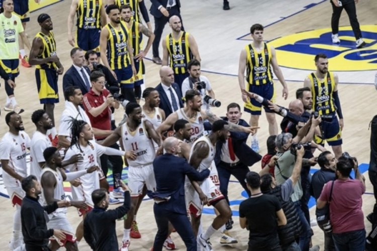 Fenerbahçe Beko-Monaco maçı sonrası ortalık karıştı!
