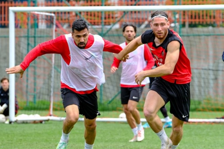 &Ccedil;orum FK'nin konuğu Şanlıurfaspor