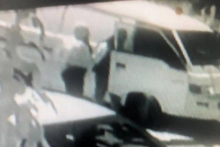 Bursa'da 6 tane aynı ara&ccedil;tan &ccedil;aldı, sevgilisini g&ouml;rmeye gidince yakalandı