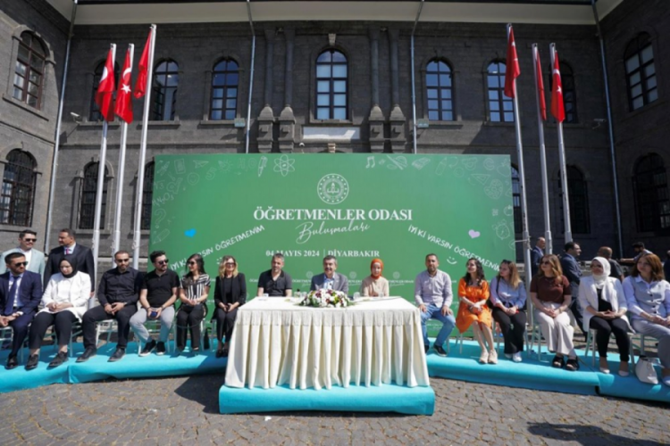 &Ouml;ğretmen atamaları ne zaman belli olacak?