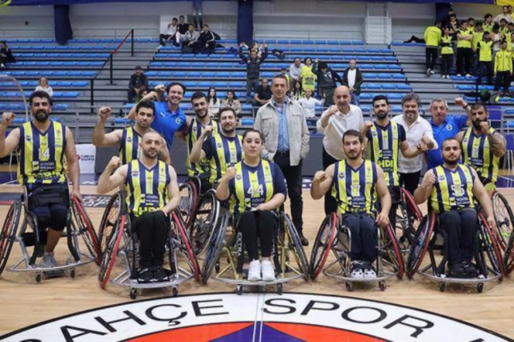 Fenerbah&ccedil;e Tekerlekli Sandalye Basketbol Takımı finale y&uuml;kseldi