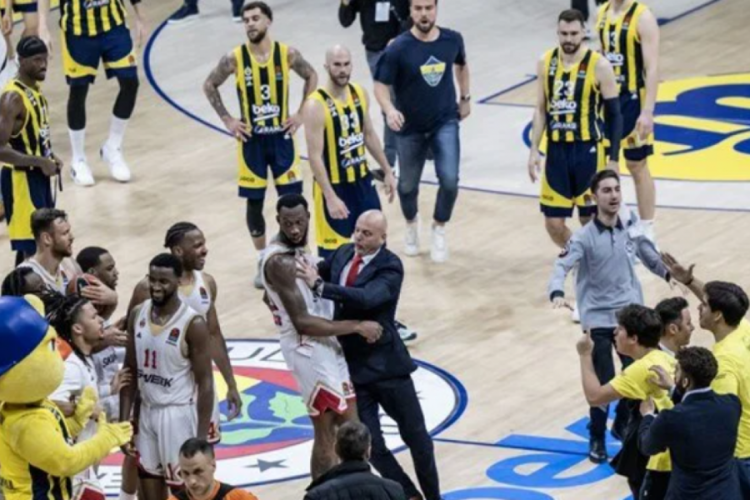 Euroleague'den Fenerbahçe Beko'ya ceza!