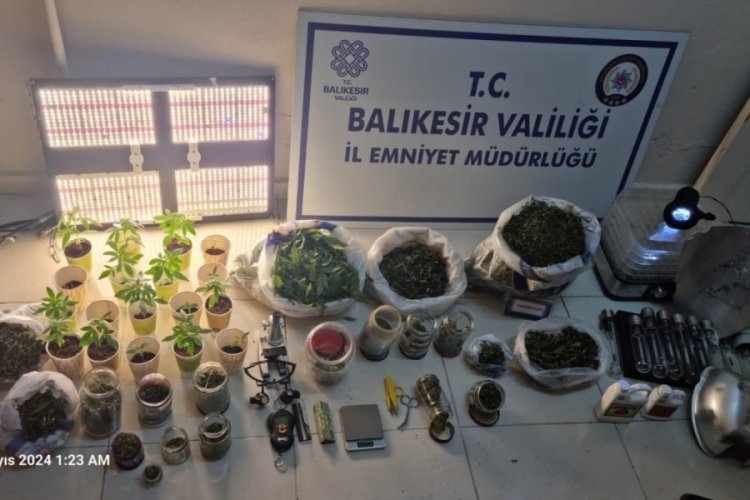 Balıkesir'de uyuşturucu yuvalarına baskın: Ele ge&ccedil;irilenler "Yok artık" dedirtti!