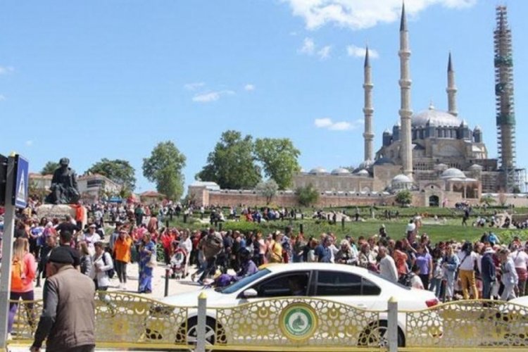 Edirne'ye Kakava-Hıdrellez Şenlikleri akını