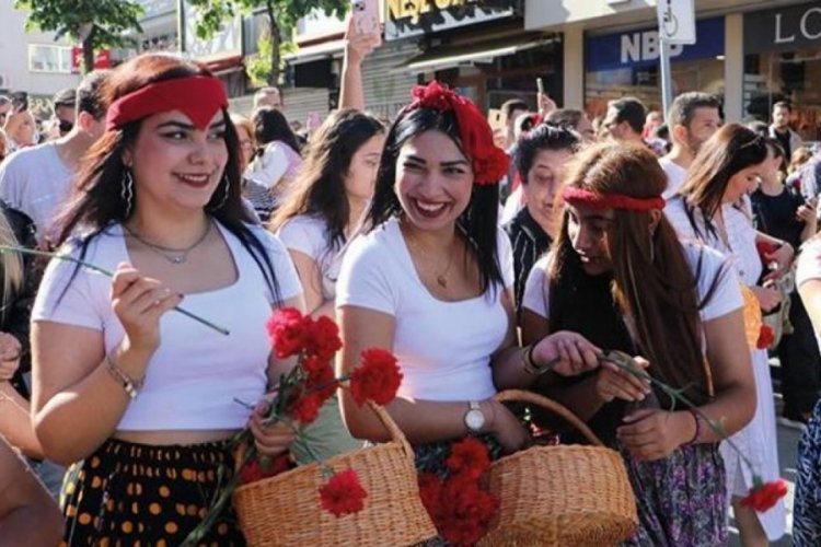 Tekirdağ'da Hıdırellez coşkusu: Sokaklar doldu taştı
