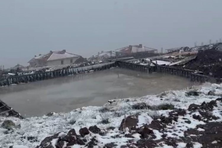 Malatya'da yüksek rakımlı bölgelerde kar yağışı etkili oldu