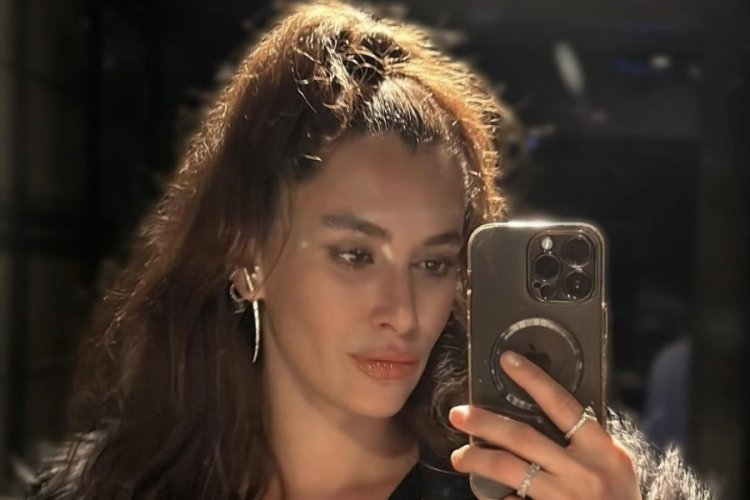 Hande Doğandemir takip&ccedil;isine sinirlendi