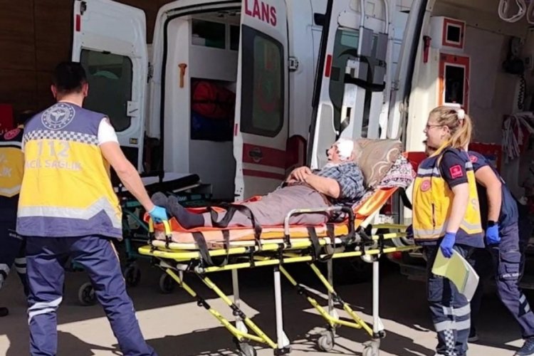 Bursa'da temizlediği t&uuml;feğin kazara ateş alması sonucu ağır yaralandı
