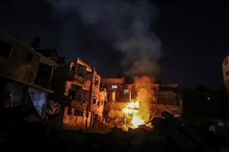 Hamas'ın ateşkes yanıtı sonrası Refah'a yoğun hava saldırısı