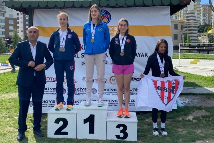 B&uuml;y&uuml;kşehir sporcularından T&uuml;rkiye Şampiyonası'nda b&uuml;y&uuml;k başarı