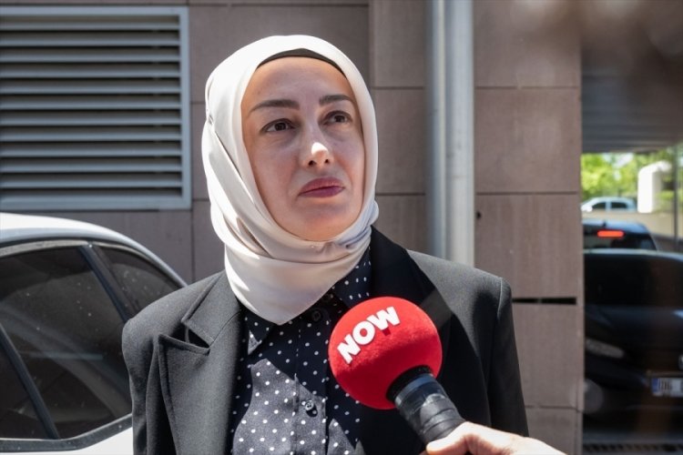 Ayşe Ateş: Kabul edildiğini b&uuml;y&uuml;k bir &uuml;z&uuml;nt&uuml; i&ccedil;erisinde &ouml;ğrendim