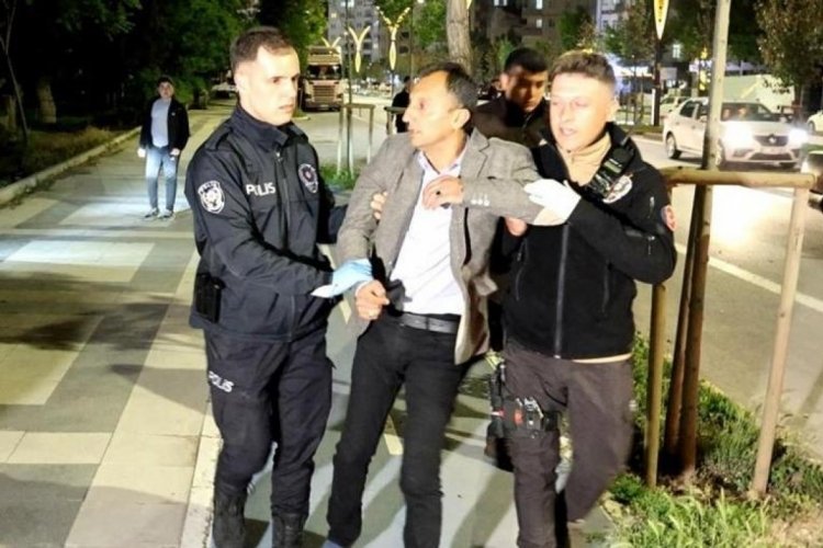 Aksaray'da polisle alkoll&uuml; s&uuml;r&uuml;c&uuml; arasında ilgin&ccedil; diyalog!