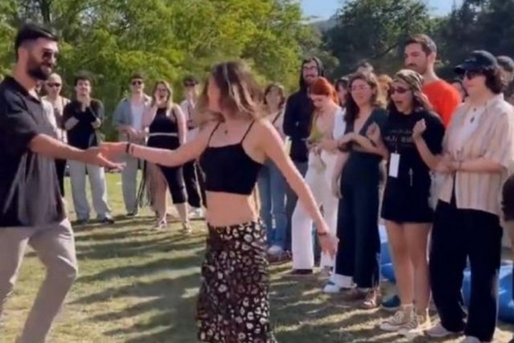 Melis Sezen dansıyla g&uuml;ndem oldu!